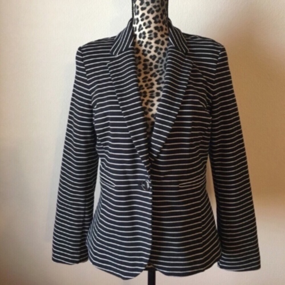Black and White Blazer Jacket